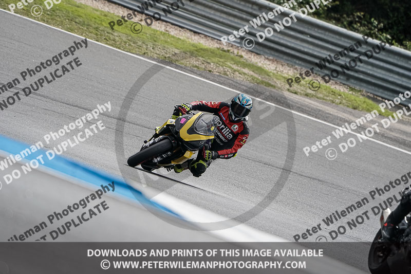 estoril;event digital images;motorbikes;no limits;peter wileman photography;portugal;trackday;trackday digital images